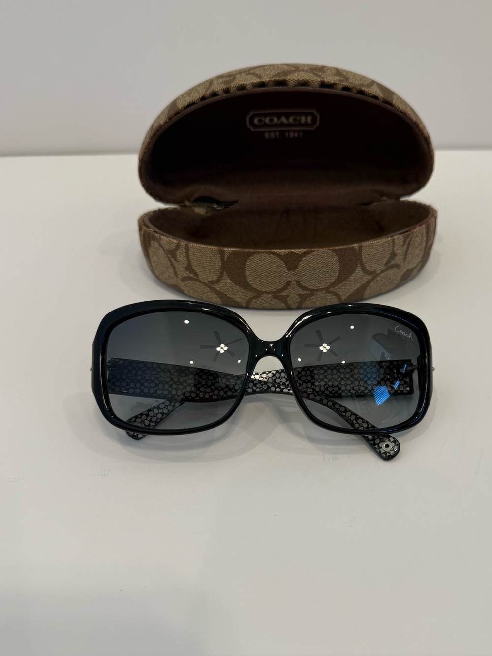 Y2K Coach Scarlet Black Oversized Square Sunglasses Silver Tone Accents Case